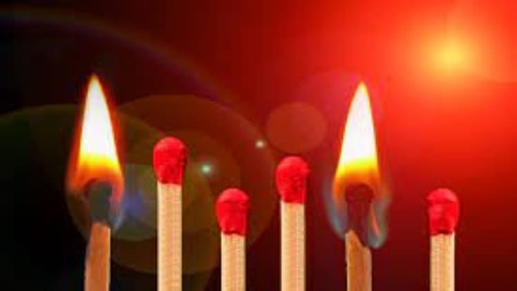 Can Matches Light Themselves In Heat