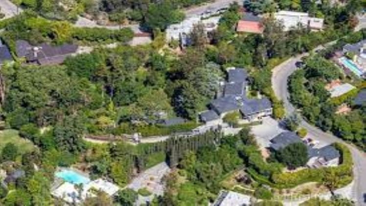 Where Does Will Ferrell Live